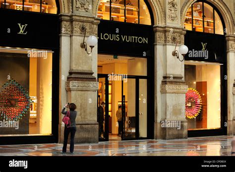 rivenditore louis vuitton ancona|Cerca i negozi Louis Vuitton in Italy .